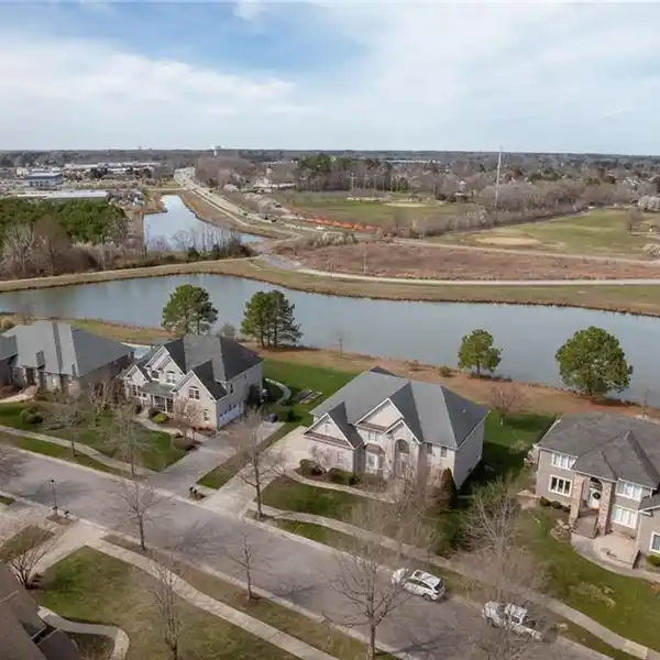GORGEOUS ALL BRICK CUSTOM HOME BEAUTIFULLY UPDATED