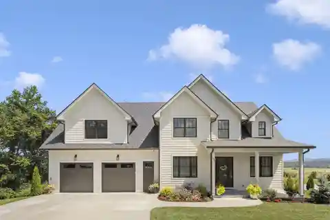 Elegant Mountain Home with Spectacular Views