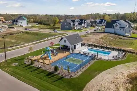 New Construction Blending Luxury and Functionality