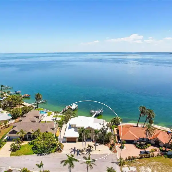BAYFRONT LUXURY HOME IN COVETED KEY ROYALE