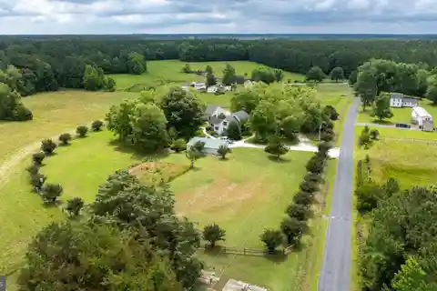 Messongo Farm