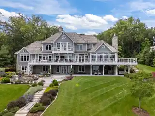 Exquisite Pine Lake Estate