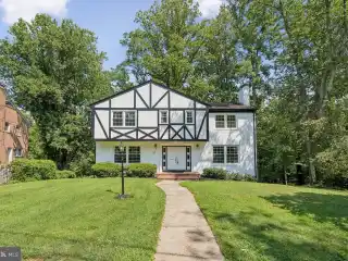 Distinguished Residence with Classic Elegance