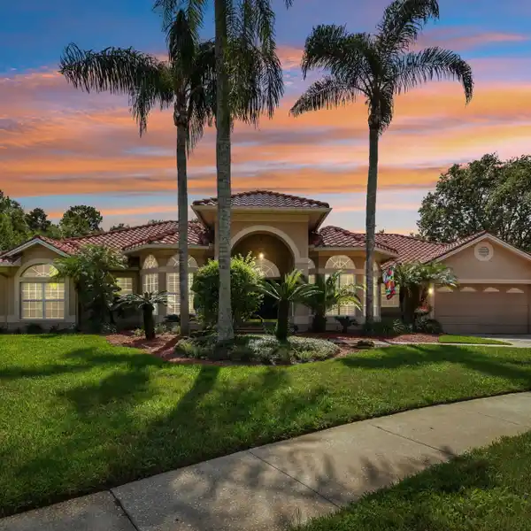 DREAM HOME WITH STUNNING OUTDOOR ENTERTAINING SPACE
