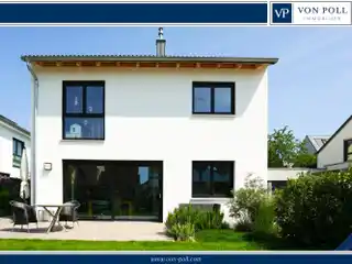Modern Detached House