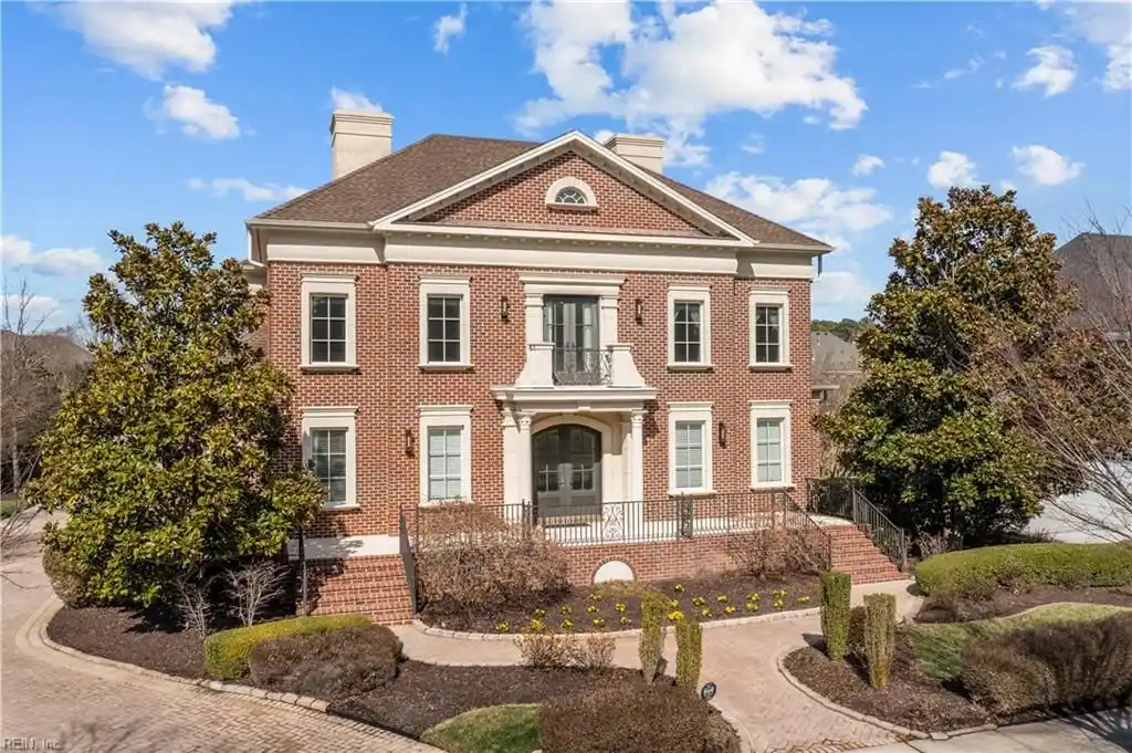 Award Winning Custom-built Home