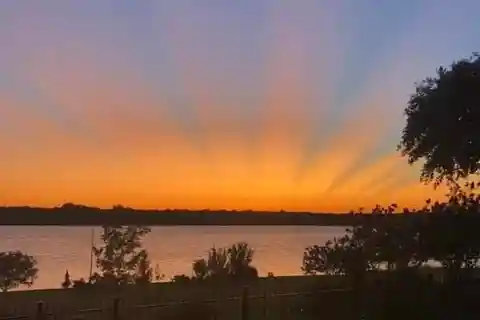 Ultimate in Waterfront Living on Lake Ray Hubbard