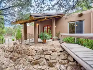 Beautiful Mountain Retreat