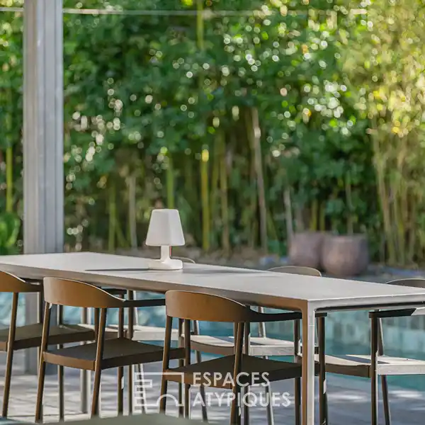 CONTEMPORARY HOUSE IN THE HEART OF TALENCE