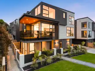 High Quality Boutique Townhouse