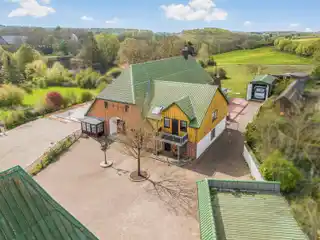 Tranquil and Versatile Property