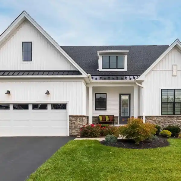 LUXURY CASEY MODEL HOME