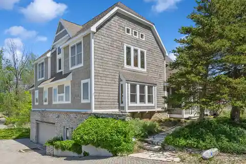 Harbor House