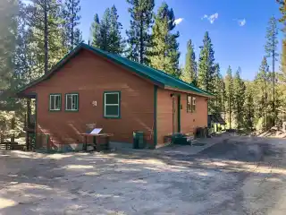 Spectacular Home Above Lahontans Golf Course