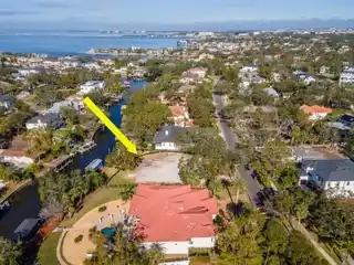 Oversized Waterfront Lot
