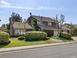 Beautiful Curb Appeal Home with Space and Comfort