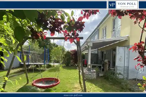 Modern Family Residence in Poing