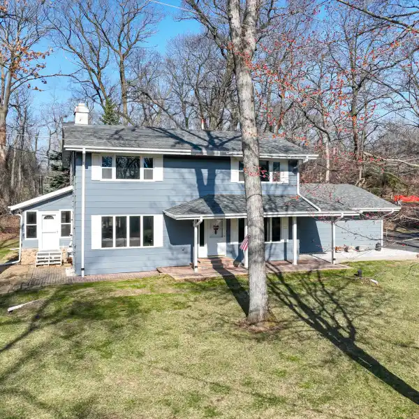 RARE GLEN EYRIE SUBDIVISION HOME