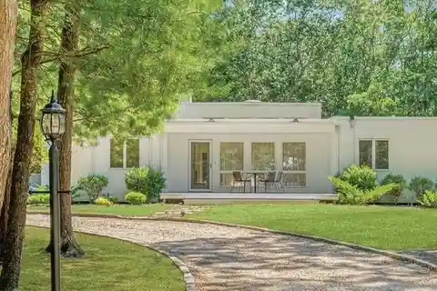 Quogue North Contemporary