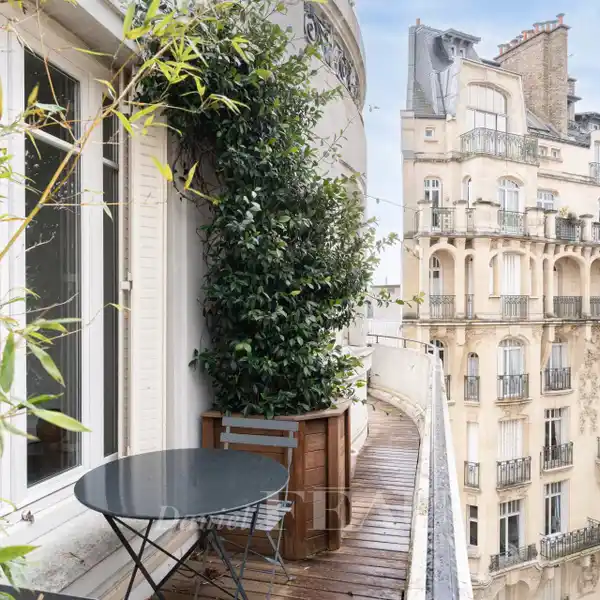 INCREDIBLE FIFTH FLOOR RESIDENCE NEAR LUXEMBOURG GARDENS