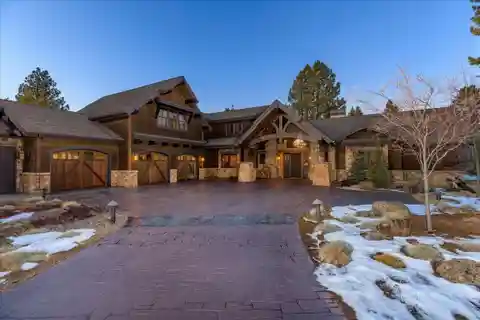 Yellowstone-inspired Retreat in the Heart of Caldera Springs