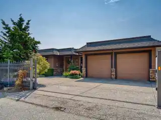 Fabulous Home with Sweeping Ocean Views