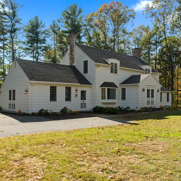 RIVERFRONT COLONIAL WITH HISTORIC CHARM