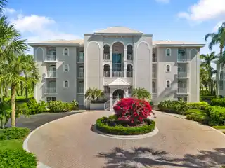 Beautifully Updated Condo