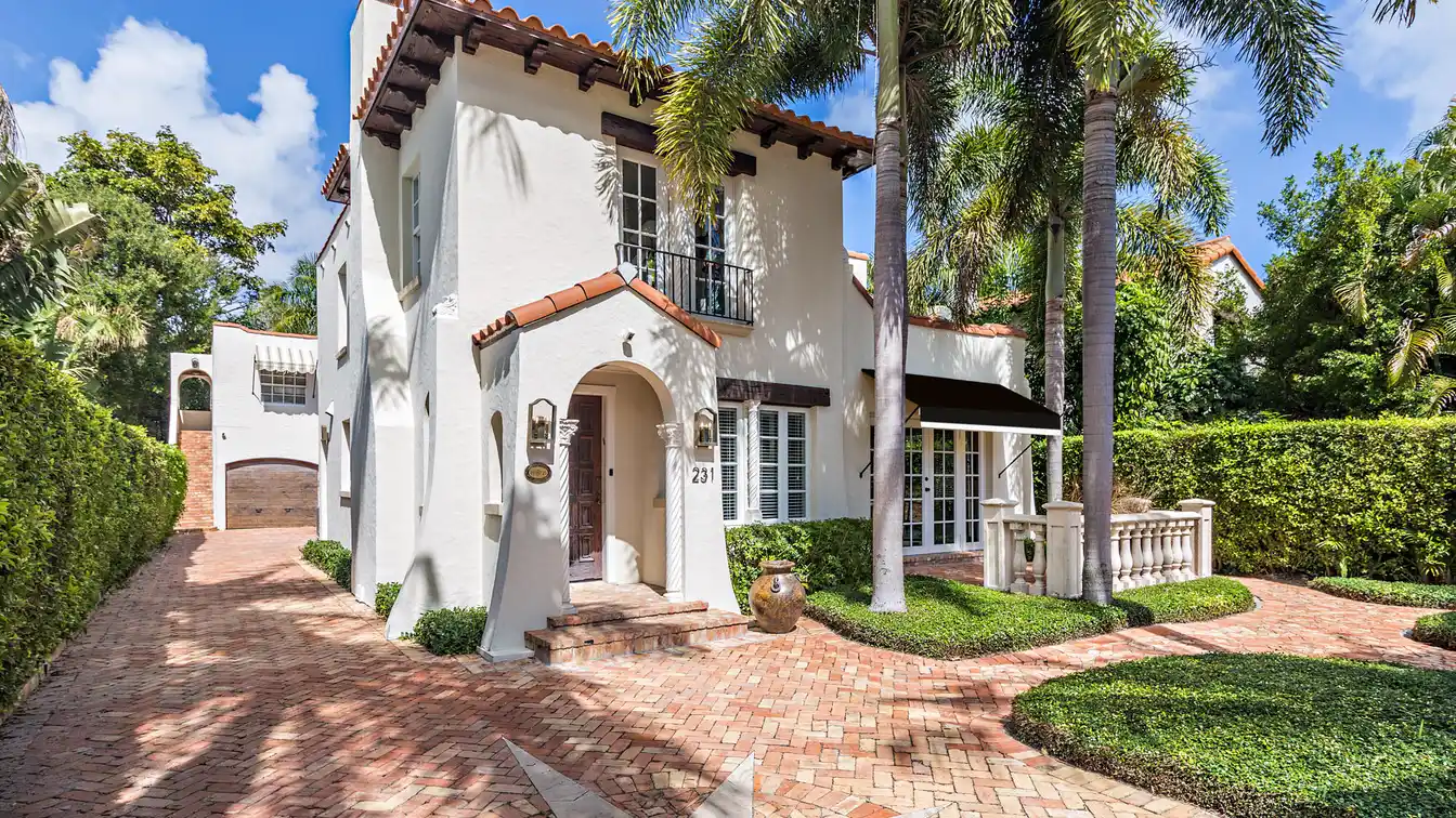 Renovated El Cid Historic Home