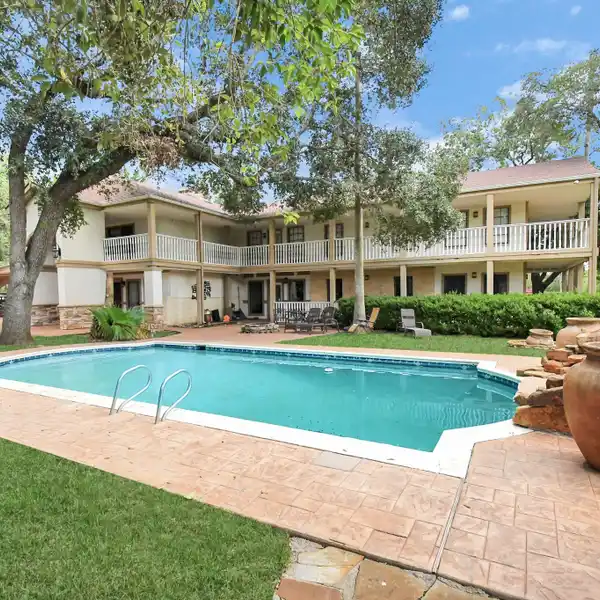 EXCEPTIONAL 4.37-ACRE PROPERTY