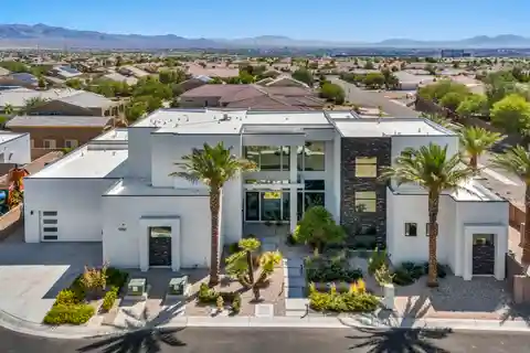 Modern Elegance in Las Vegas