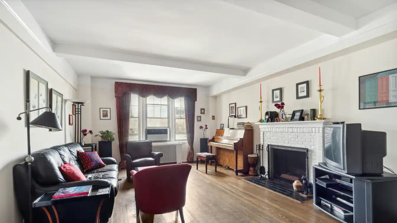Oversized Corner One Bedroom in a Pre-war Doorman Building