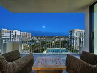Corner Sky Estate at Park Plaza