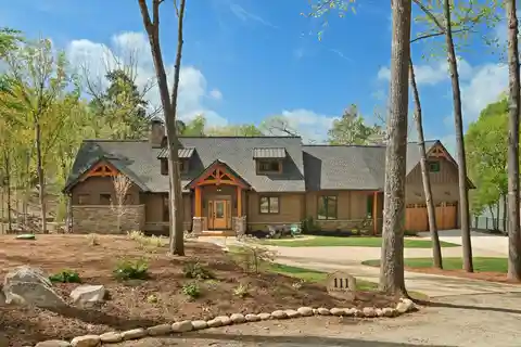 Waterfront Sanctuary on Lake Norman