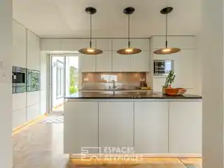 Architect Villa with Stunning Ocean Views