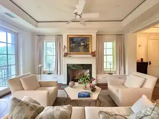 Spacious Three Bedroom at Factors Walk