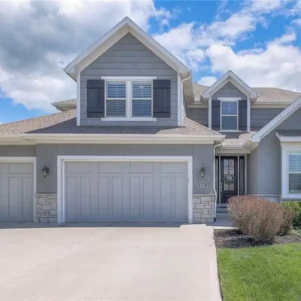 SPACIOUS HOME WITH A GREAT PLAN