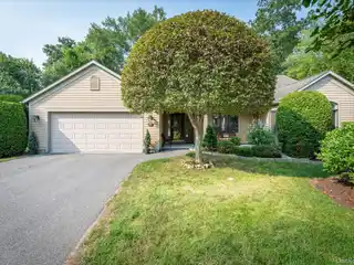 The Grand Dame of Heritage Hills