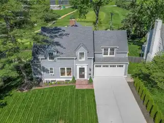 High-end Remodel in a Prime Location