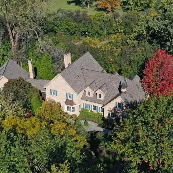 EXPANSIVE ALL-BRICK HOME IN BELLE FORET