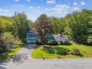 Scenic Colonial Retreat with River Access