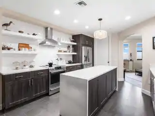 Luxury High-Rise Living in Palmas Del Sol