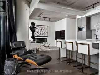 Gorgeous Corner Suite Unit with Massive Terrace