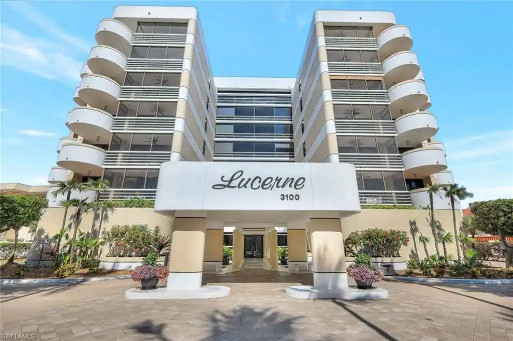 Recently Remodeled Condo in the Moorings