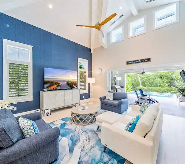 SOPHISTICATED MANGROVE BAY RETREAT