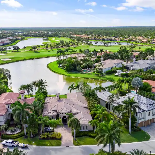 ONE-LEVEL MASTERPIECE IN QUANTERA AT MIRASOL COUNTRY CLUB