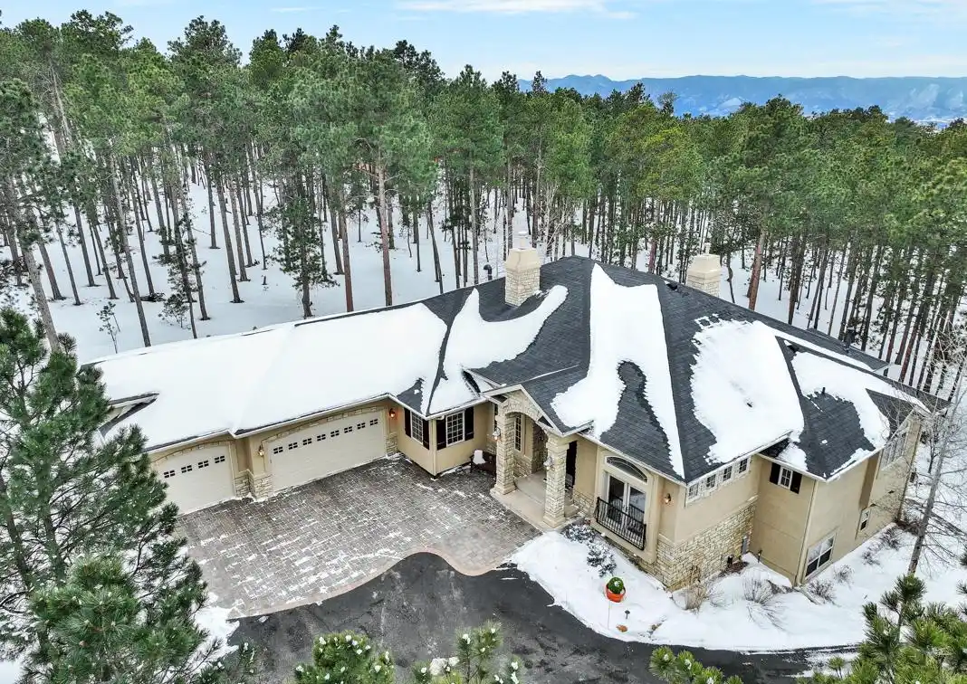 Majestic Private Estate