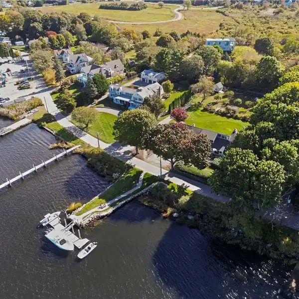 RARE OPPORTUNITY IN THE COASTAL COMMUNITY OF AVONDALE