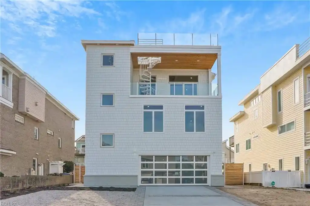 Completely Renovated Modern Coastal Dream House