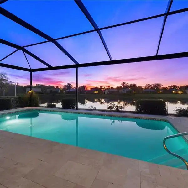SOUGHT-AFTER FLOOR PLAN WITH UNPARALLELED WESTERN SUNSET VIEW
